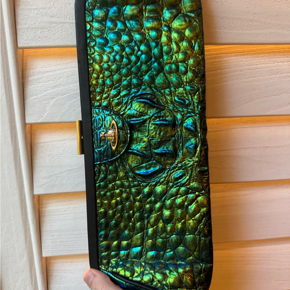 Vivienne Westwood metallic Green Clutch alligator skin rare!